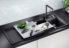 blancoaxia_01052509_CoverflowImage